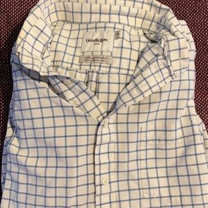 Men’s collared shirt
